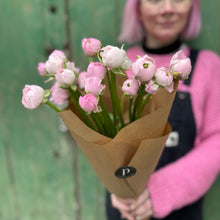 Load image into Gallery viewer, Pretty Pink Ranunculus