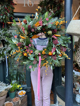 Load image into Gallery viewer, Handmade Colourful Helichrysum Wreath