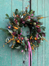 Load image into Gallery viewer, Handmade Colourful Helichrysum Wreath