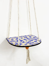 Load image into Gallery viewer, Primrose Hanging Plant Shelf