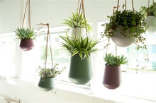 Load image into Gallery viewer, Green Hanging Plant Pot
